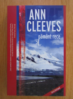 Ann Cleeves - Pamant rece